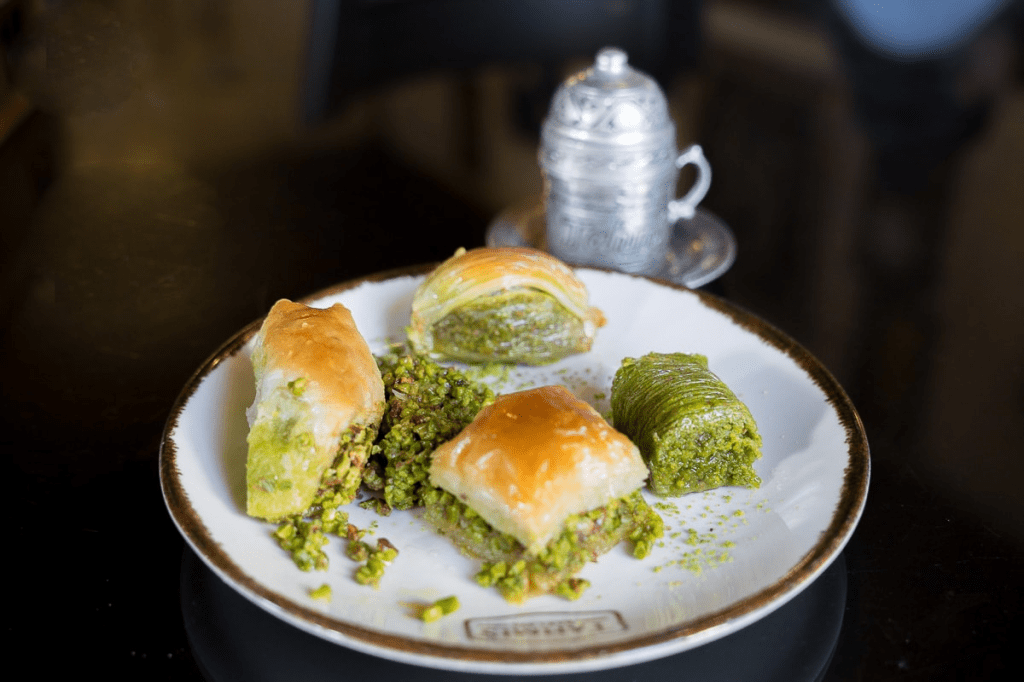 Gurme Tatları Keşfe Çıkıyoruz: Dünyanın Gastronomi Şehirleri