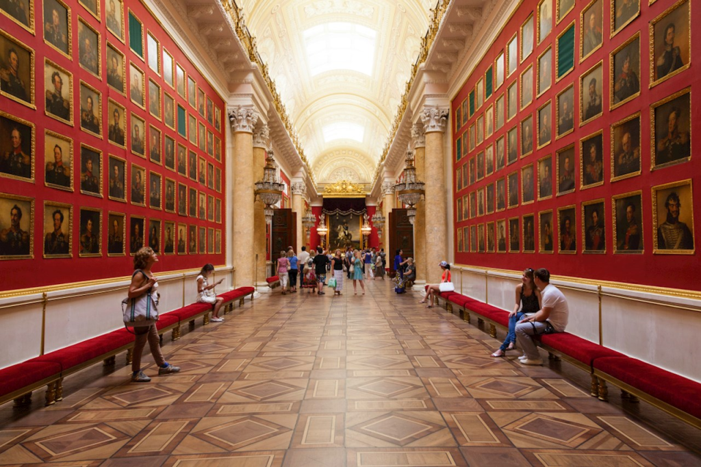 Tarihi Mirasımız Geleceğe Göz Kırpıyor: Online Gezilebilen Müzeler