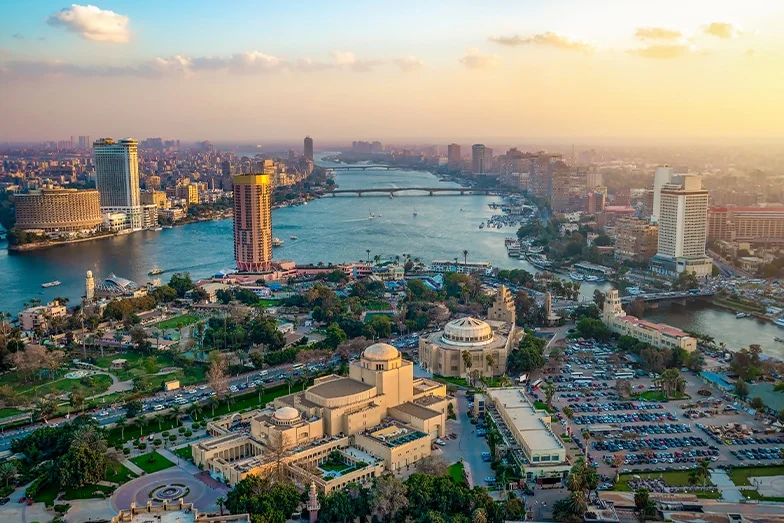 Ünlü Romanların Geçtiği İkonik Şehirler