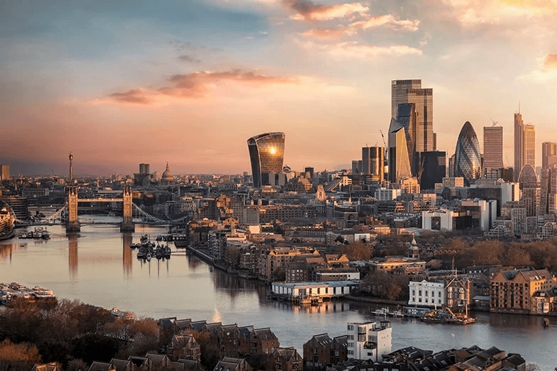 Ünlü Romanların Geçtiği İkonik Şehirler