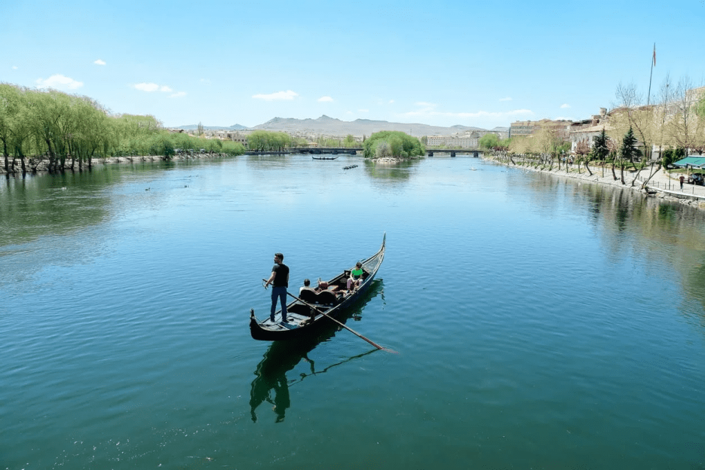 Kapadokya’nın Doyasıya Tadını Çıkarmak İçin Yapmanız Gereken 10 Şey!