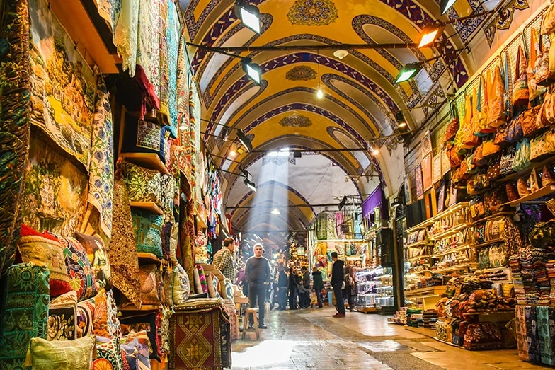 Bir Kültürün İzinde: Dünyaca Ünlü Kapalı Çarşılar
