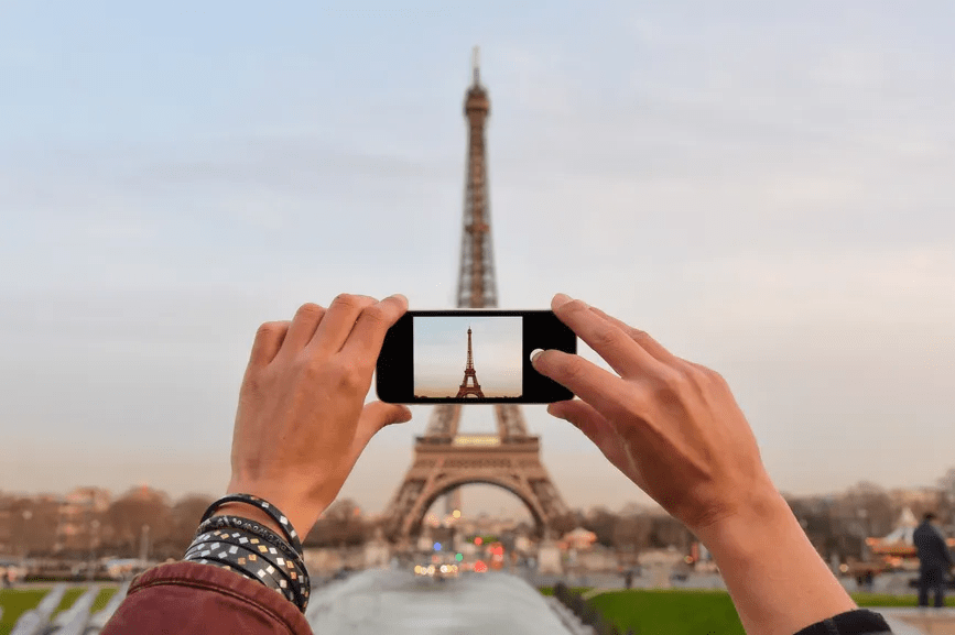 Paris’i Emily Gibi Keşfedin: Şehre Geldiğinizde Mutlaka Yapmanız Gereken 6 Şey