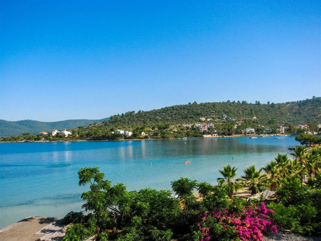 Bu Yaz Bodrum’u Keşfedin: Sakin Koylarda Huzur Dolu Bir Tatil